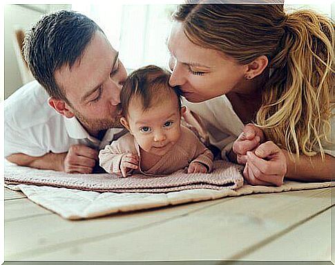 communication of babies with parents