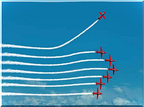 The Einstellung effect represented by planes in the same direction except one